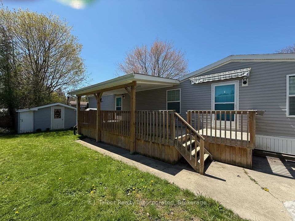 13 Sutton Drive, Ashfield-Colborne-Wawanosh, ON N7A 3Y3 – photo 2