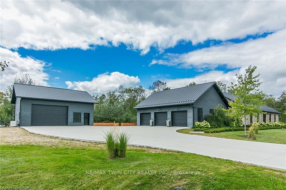 141 Ruth Anne Place W, Mapleton, ON N0G 2K0 – photo 3