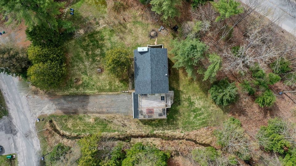 256 Woodland Drive, Huntsville, ON P1H 1A6 – photo 2