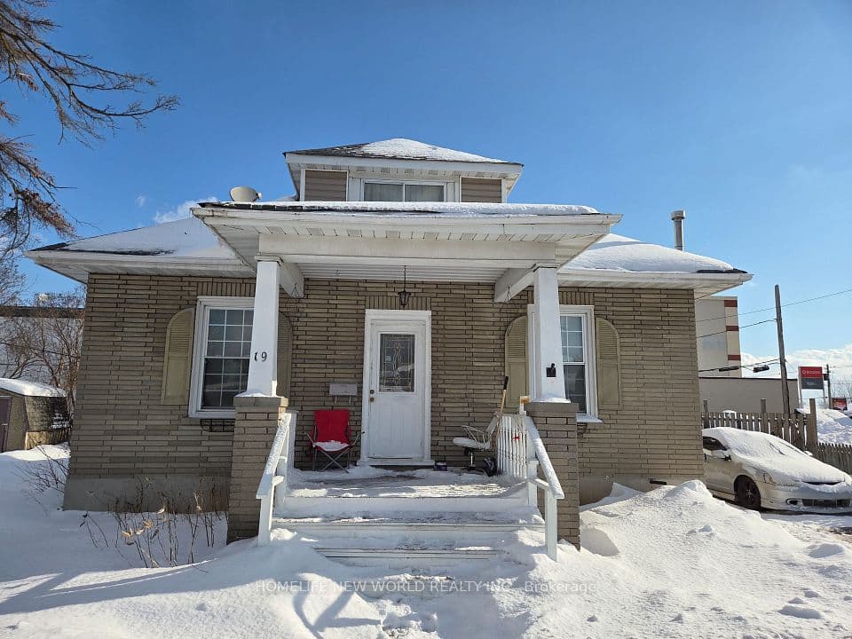 19 Flindall Street, Quinte West, ON K8V 3E2 – main photo
