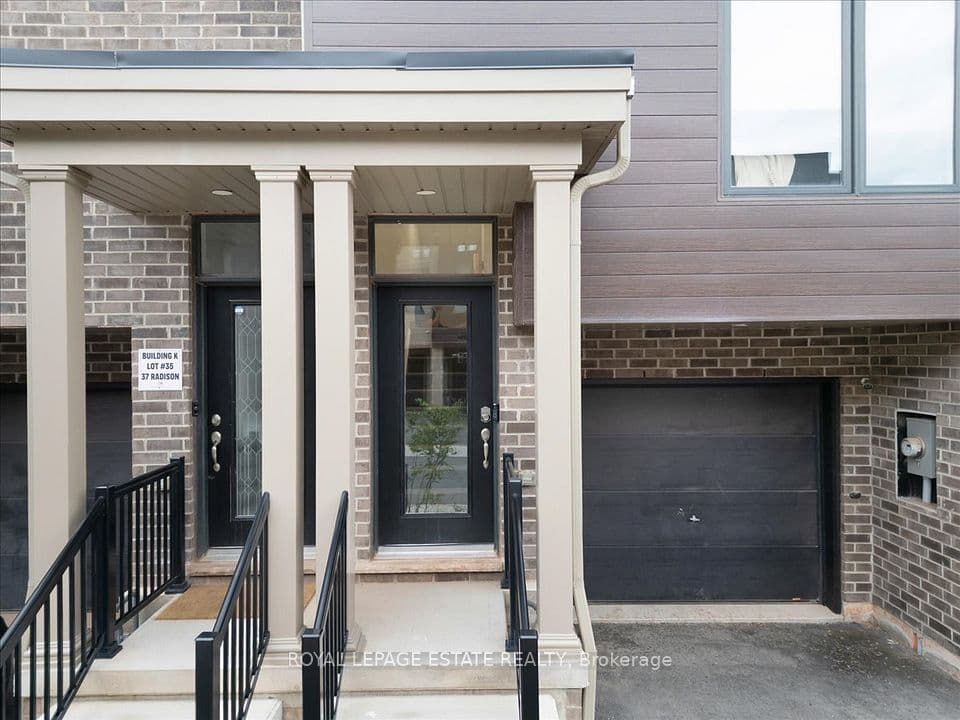 39 Radison Lane, Hamilton, ON L8H 0B5 – photo 2
