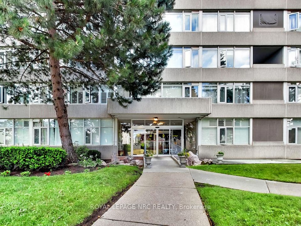 30 Harrisford Street 405, Hamilton, ON L8K 6M9 – photo 2