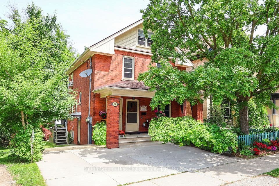74 Cobourg Street, Stratford, ON N5A 3E6 – main photo