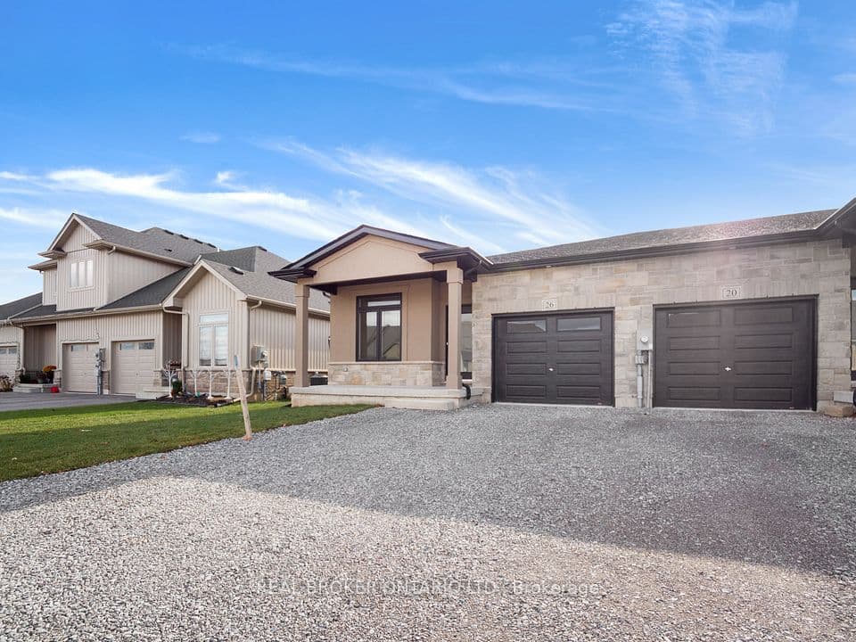 26 AUSTIN Drive, Welland, ON L3C 0J8 – photo 2