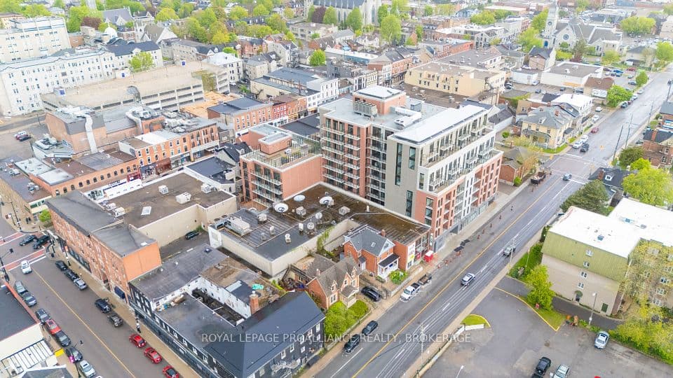 223 Princess Street 909, Kingston, ON K7L 1B3 – main photo