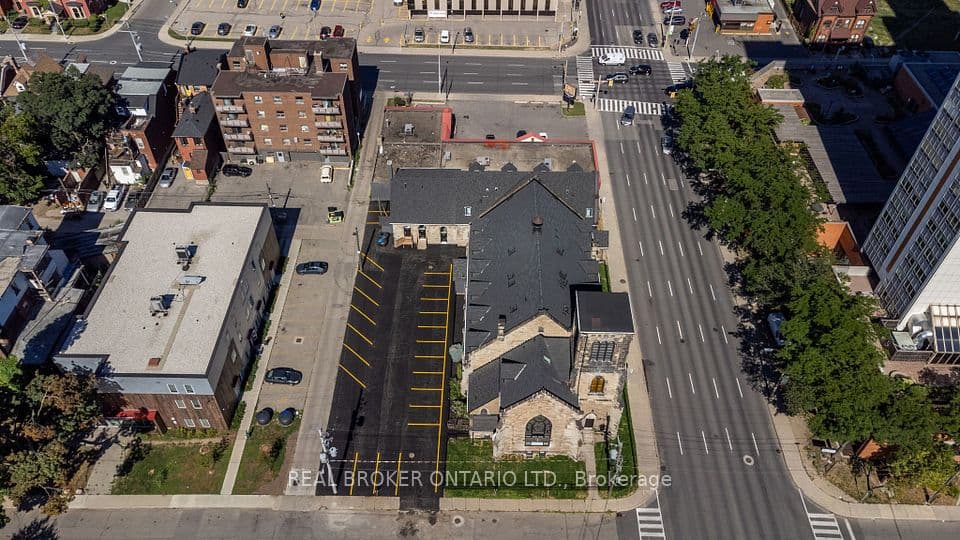 16 West Avenue S, Hamilton, ON L8N 2S1 – photo 3