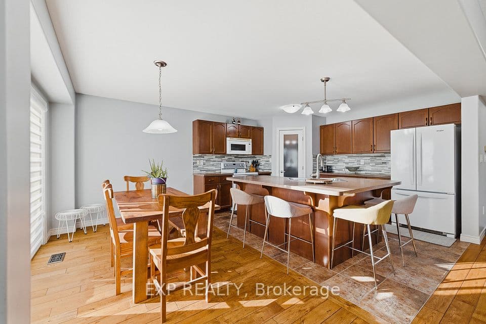 23 Doon Creek Street, Kitchener, ON N2R 0B4 – photo 3