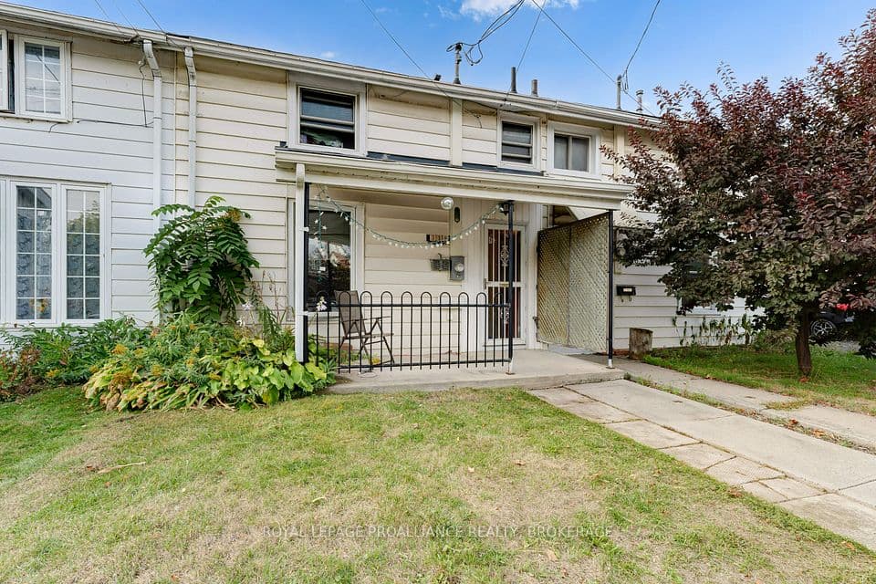 318 Sydenham Street, Kingston, ON K7K 3M9 – main photo