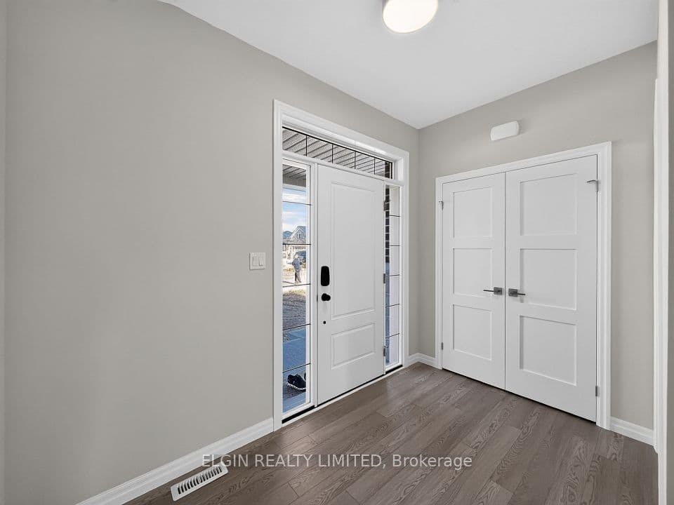 10 Horizon Court, Central Elgin, ON N5P 0E5 – photo 2