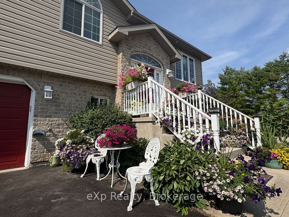 1 St. Andrews Drive, Meaford, ON N4L 0A2 – photo 3