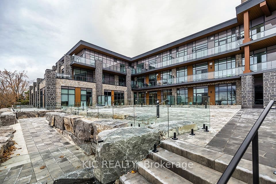 99 Louisa Street 302, Kawartha Lakes, ON K0M 1N0 – main photo