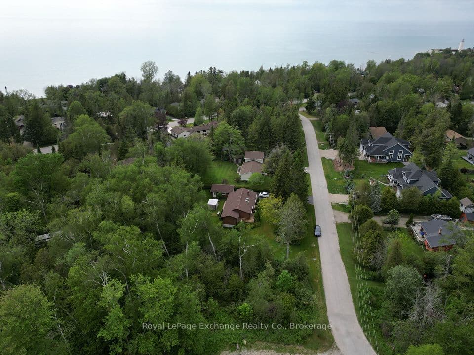 321 Tyendinaga Road, Huron-Kinloss, ON N2Z 2X3 – photo 3