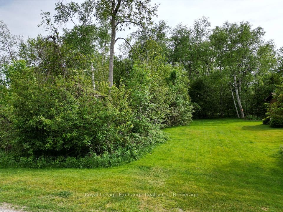 321 Tyendinaga Road, Huron-Kinloss, ON N2Z 2X3 – main photo