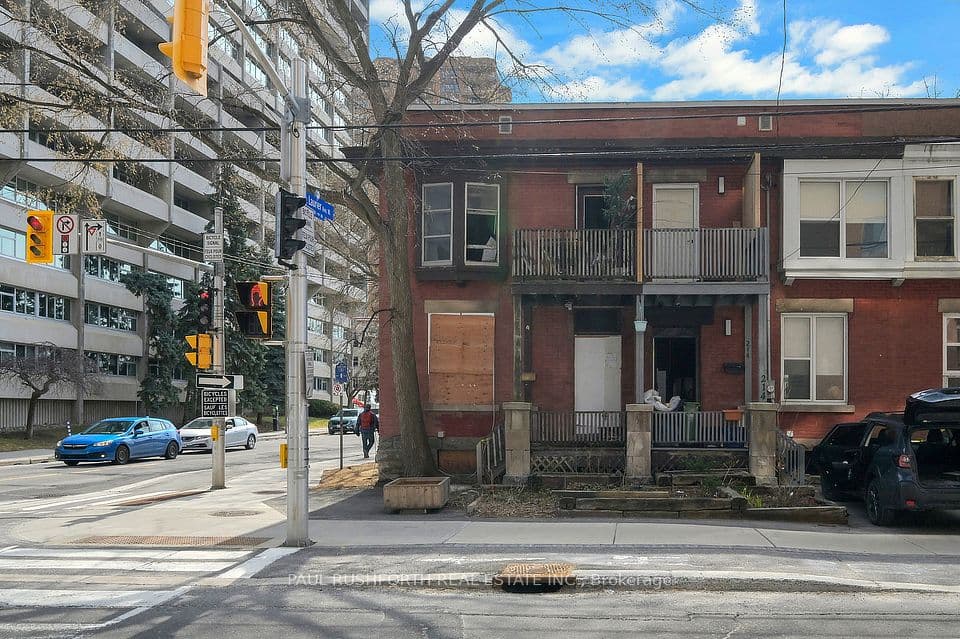 216 Bay Street, Ottawa Centre, ON K1R 5Y9 – photo 2