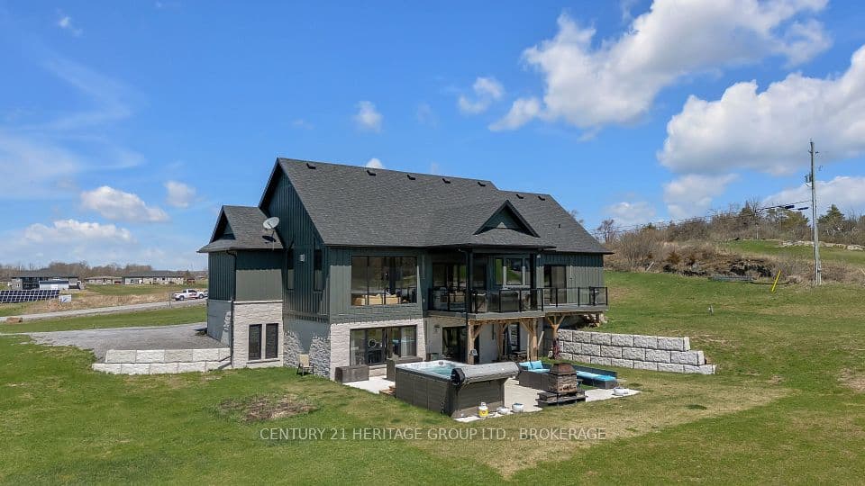 245 Mann Drive, Kingston, ON K7L 0G2 – photo 3