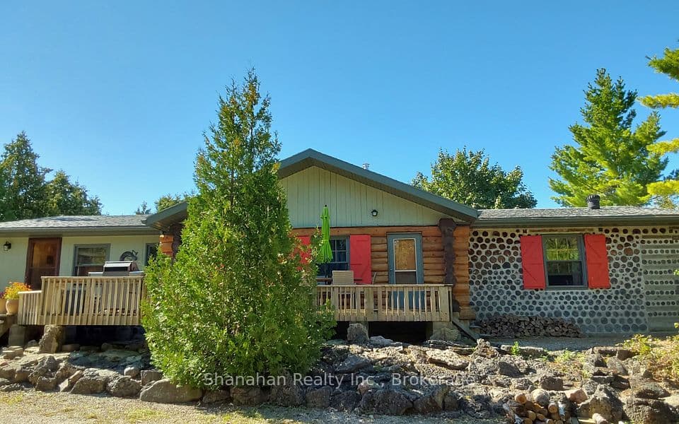 579 Cape Hurd Road, Northern Bruce Peninsula, ON N0H 2R0 – main photo