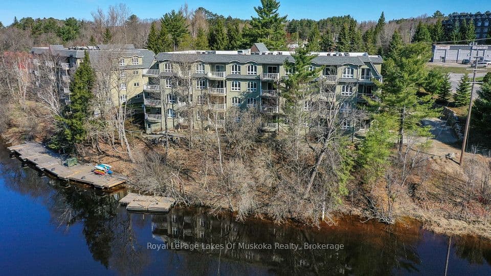 31 Dairy Lane 207, Huntsville, ON P1H 2L7 – main photo
