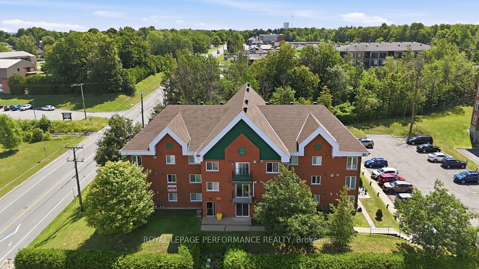 1101 Clement Street 112, Hawkesbury, ON K6A 3P1 – main photo