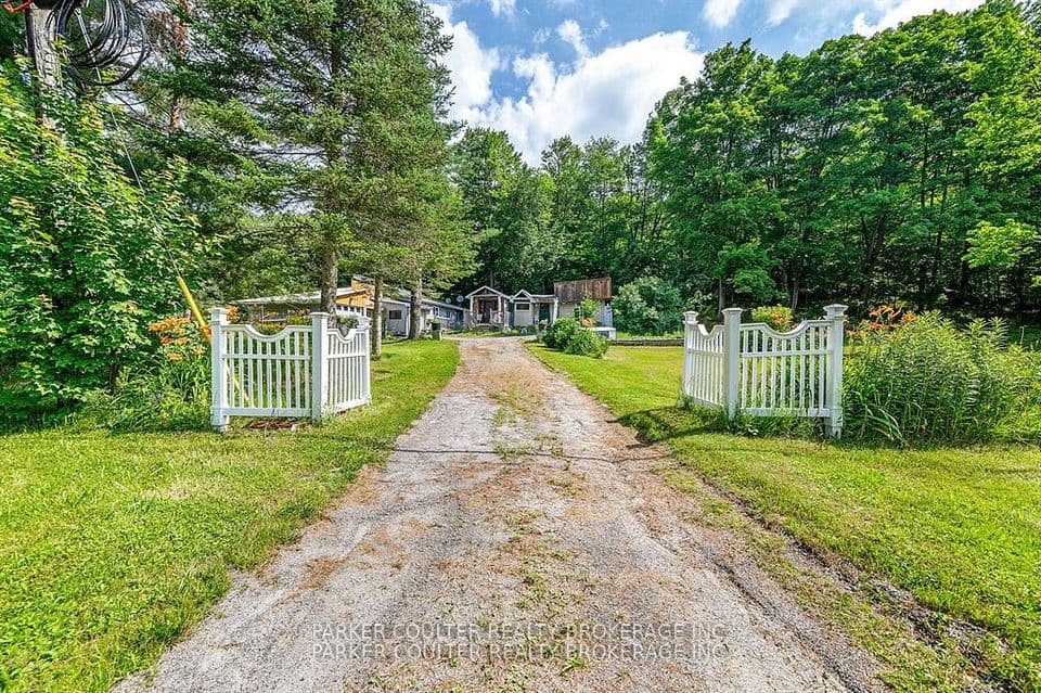 1291 Muskoka Rd 118 W, Bracebridge, ON P1L 1W8 – main photo