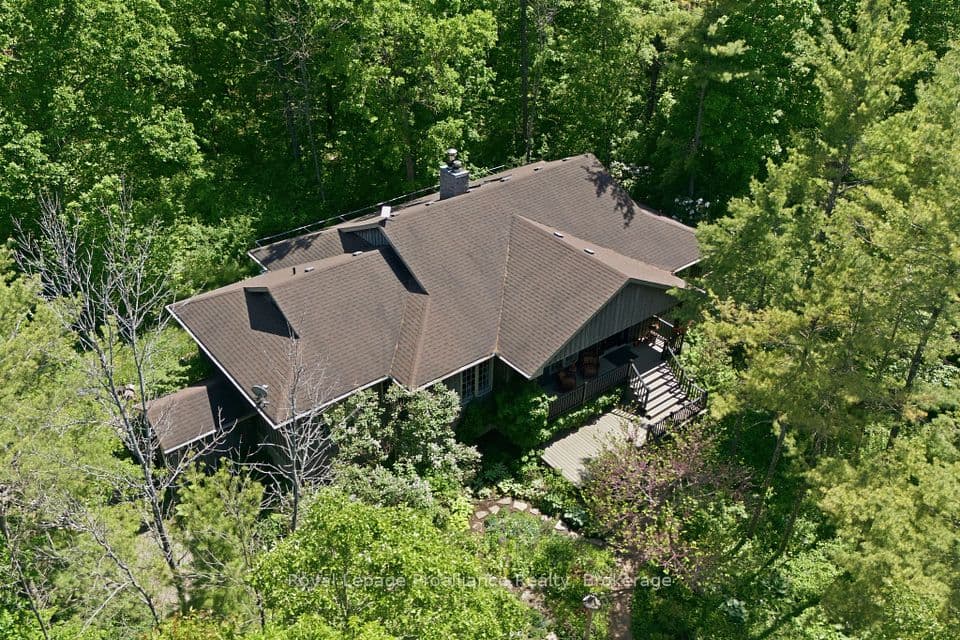 602 Elmbrook Road, Prince Edward County, ON K0K 2T0 – photo 2