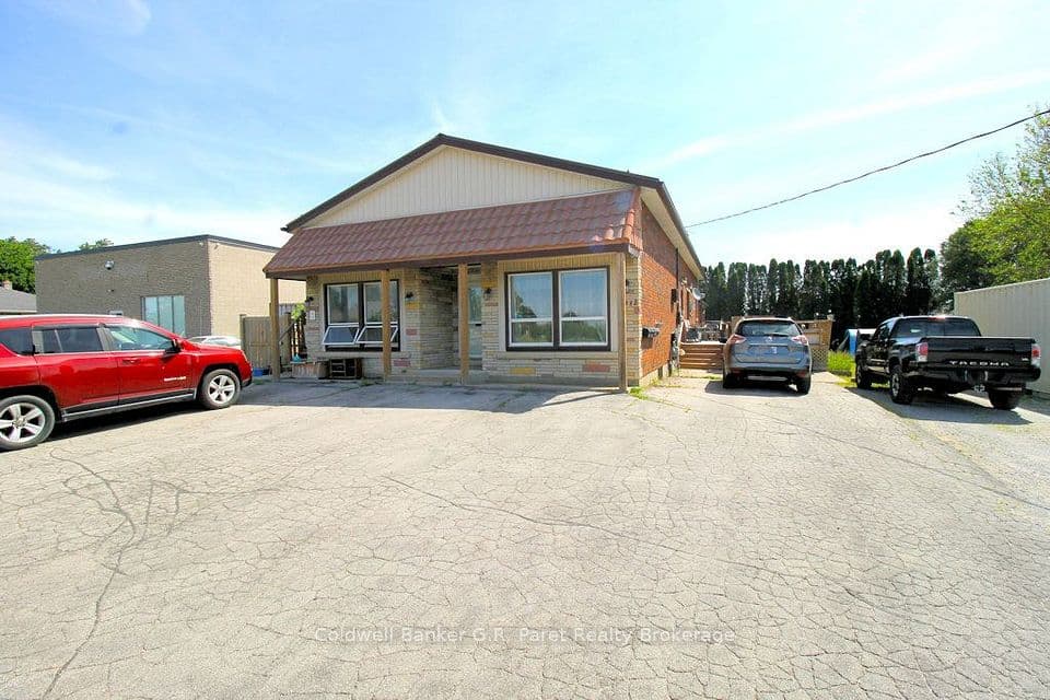 777 James Street, Norfolk, ON N4B 2C9 – main photo