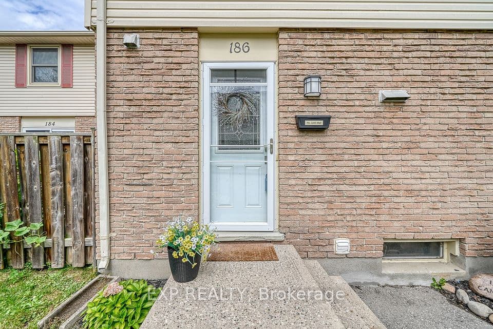 230 Clarke Road 186, London East, ON N5W 5P8 – photo 3