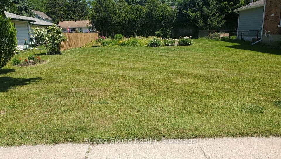 863 5th Avenue W, Owen Sound, ON N4K 5A5 – photo 2
