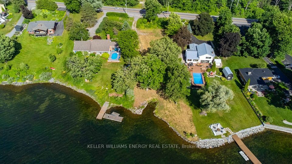 12570 Loyalist Parkway, Prince Edward County, ON K0K 2T0 – main photo