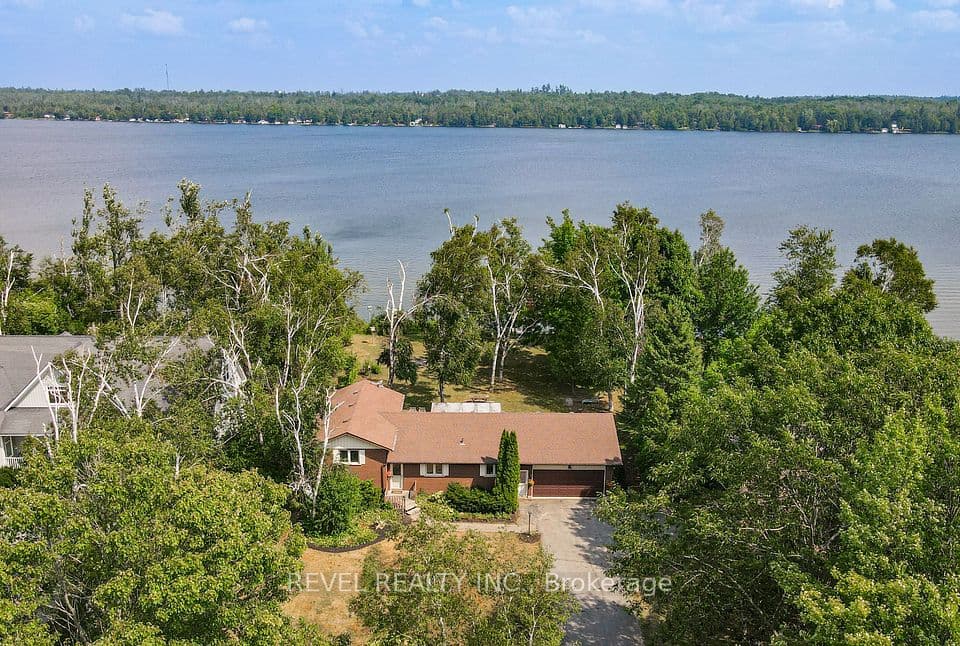 126 Pinewood Boulevard, Kawartha Lakes, ON K0M 2T0 – photo 2