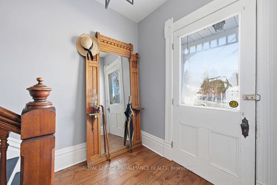 47 Paul Street, Prince Edward County, ON K0K 2T0 – photo 3