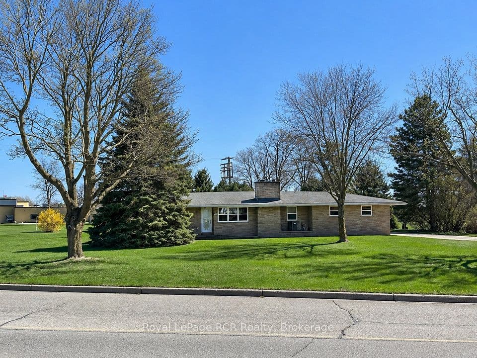 315 2nd Street, Hanover, ON N4N 1A4 – main photo