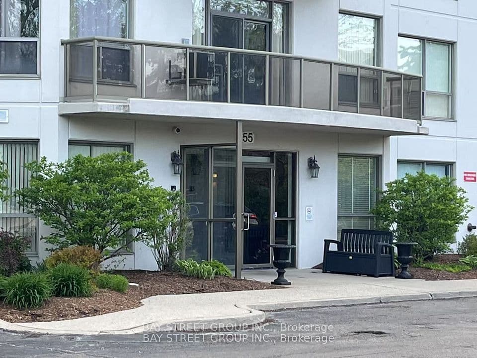 255 Keats Way 308, Waterloo, ON N2L 6N6 – photo 2
