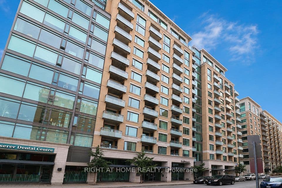 238 Besserer Street 810, Lower Town - Sandy Hill, ON K1N 6B1 – main photo
