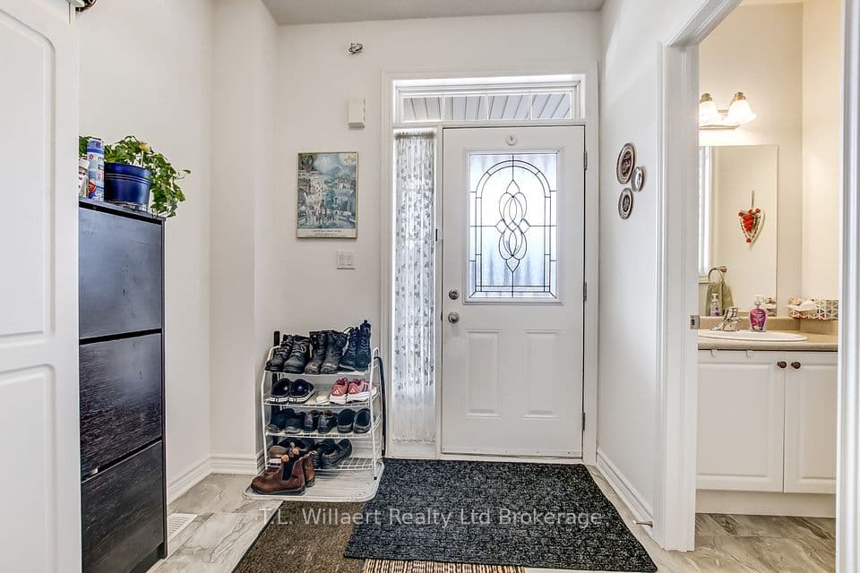42 Seaton Crescent, Tillsonburg, ON N4G 0J8 – photo 2