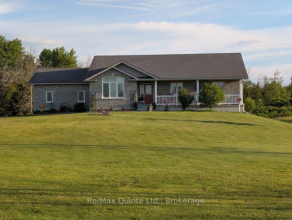 355 Mitchells Crossroad, Prince Edward County, ON K0K 2T0 – photo 2