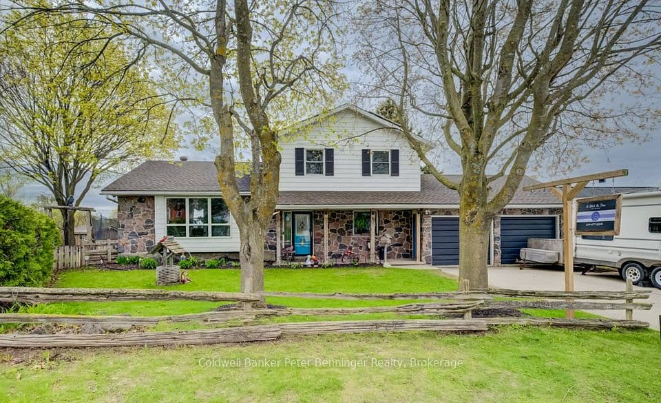 77 2nd Street Crescent, Hanover, ON N4N 3K3 – main photo