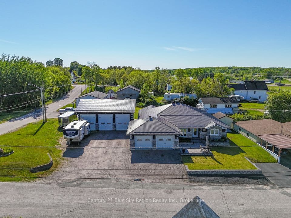 5 Young Street, West Nipissing, ON P0H 1G0 – main photo