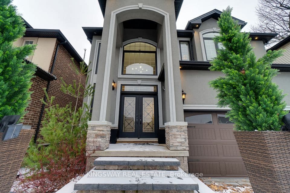 261 Fair Street, Hamilton, ON L9K 0B9 – photo 3