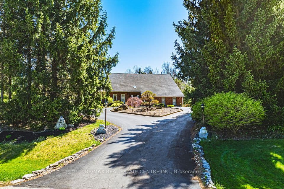 6 Iris Court, Hamilton, ON L0R 1H3 – photo 3