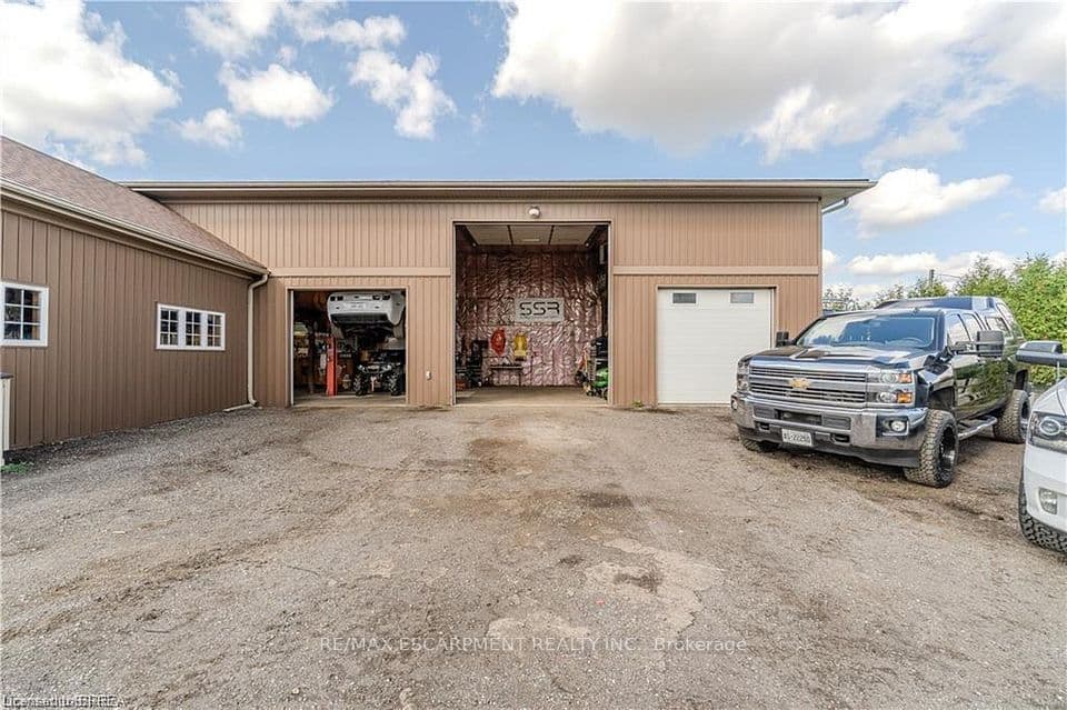 591 Governors Road E, Brant, ON N3L 3E1 – photo 3