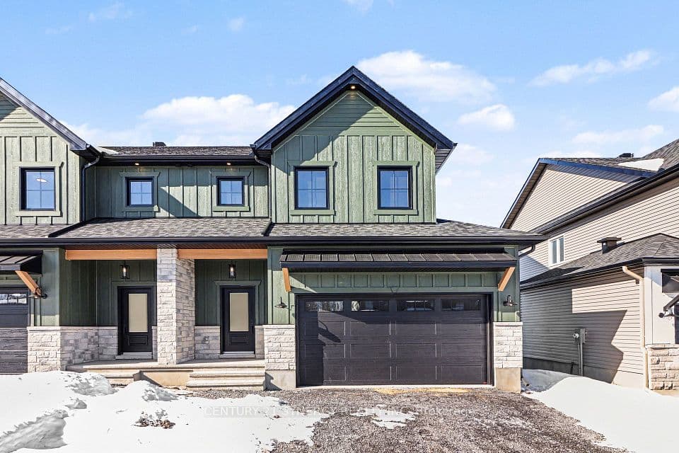 73 VILLENEUVE Street, North Stormont, ON K0C 1W0 – main photo