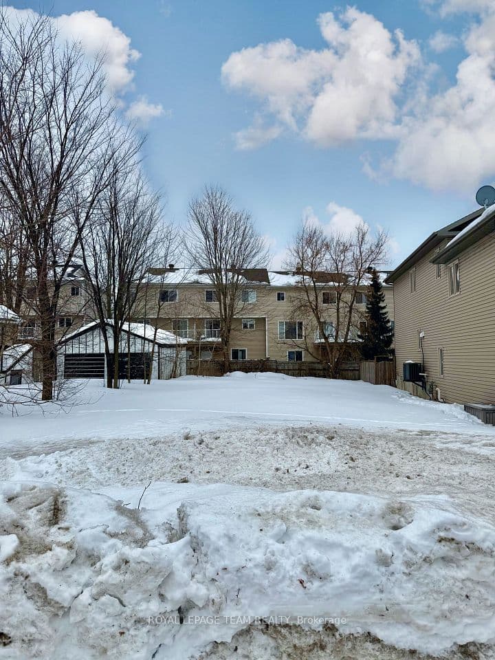 1138-1140 Snow Street, Cyrville - Carson Grove - Pineview, ON K1J 7R6 – main photo