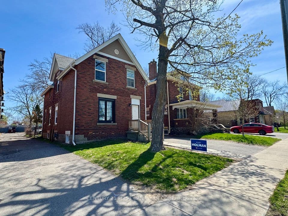 302 Egerton Street, London East, ON N5Z 2G7 – main photo
