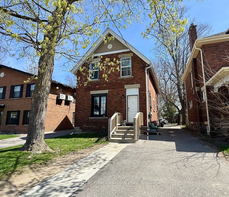 302 Egerton Street, London East, ON N5Z 2G7 – photo 2