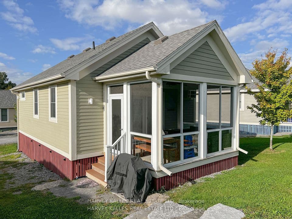 24 Butternut Lane, Prince Edward County, ON K0K 1P0 – main photo