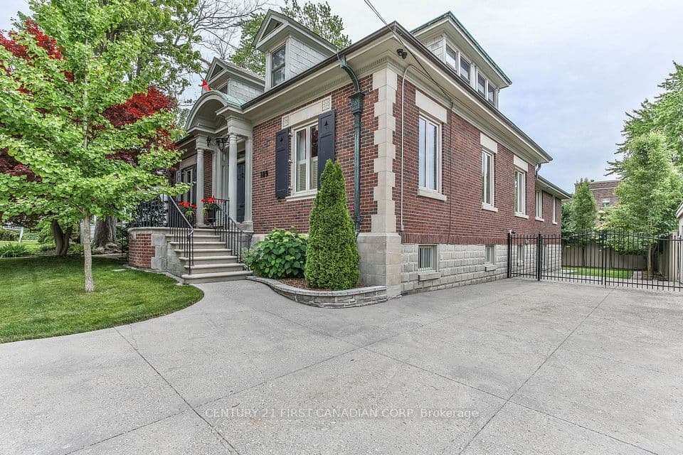 189 College Avenue, London East, ON N6A 1X9 – main photo