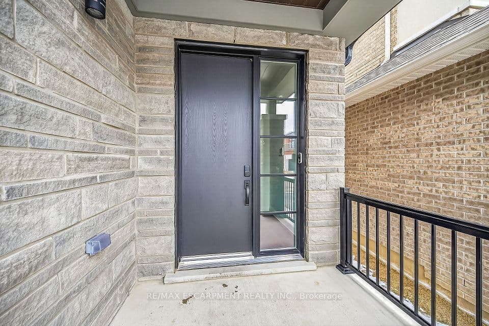 12 Shady Oaks Trail, Hamilton, ON L9B 0E9 – photo 3