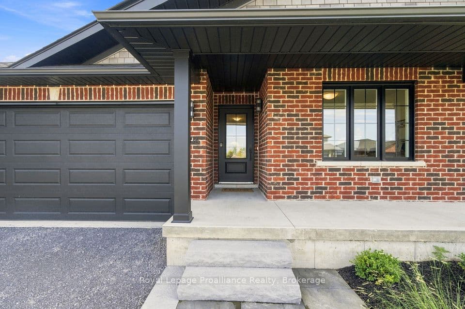 106 Hastings Park Drive, Belleville, ON K8P 0J1 – photo 3