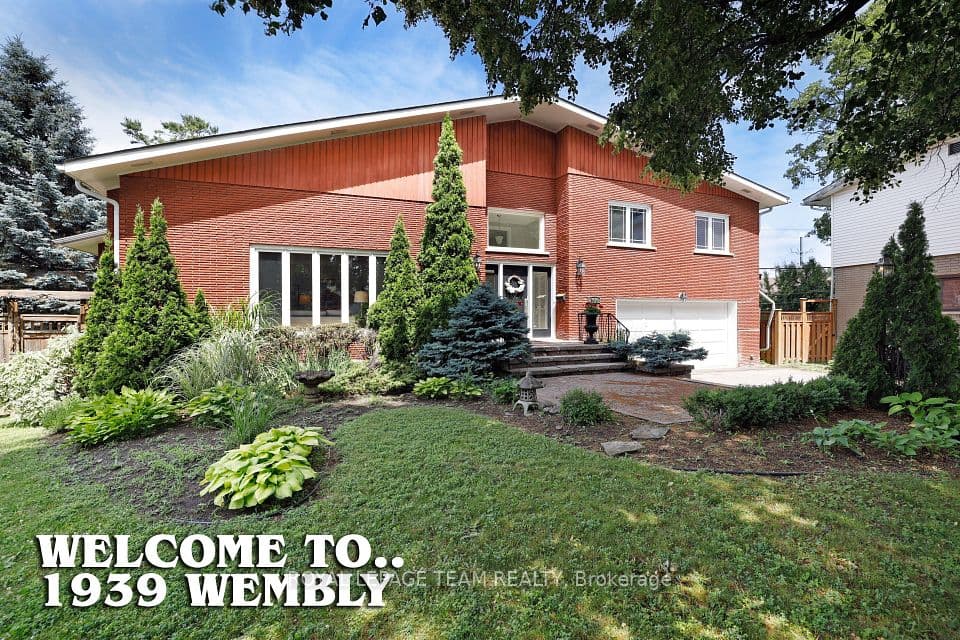 1939 Wembley Avenue, Carlingwood - Westboro and Area, ON K2A 1A8 – main photo