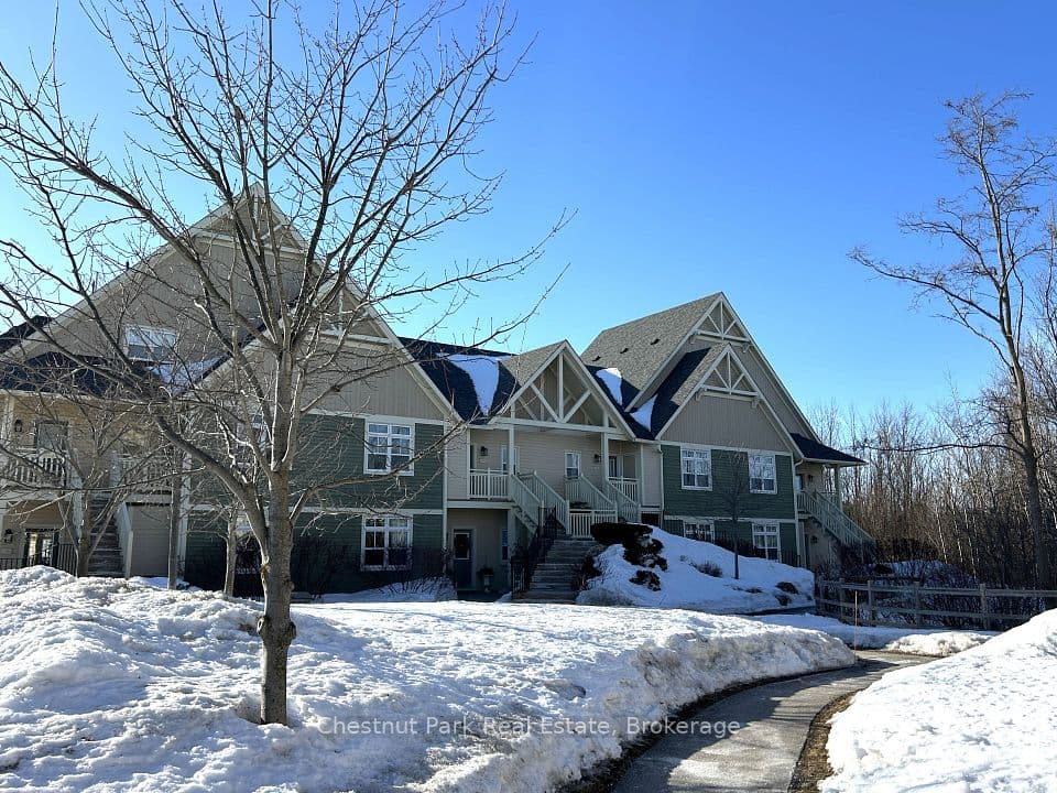 130 Fairway Court 135, Blue Mountains, ON L9Y 0P8 – main photo